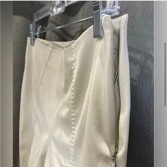 The Row Creme Cropped Skinny Pants Equestrian - Picture 4 of 5